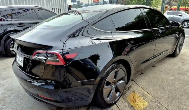 Tesla Model 3 full