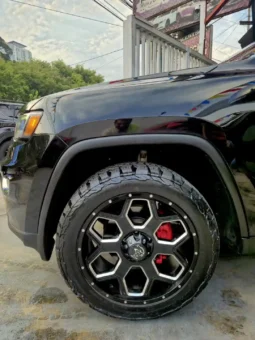 Jeep Grand Cherokee Limited full