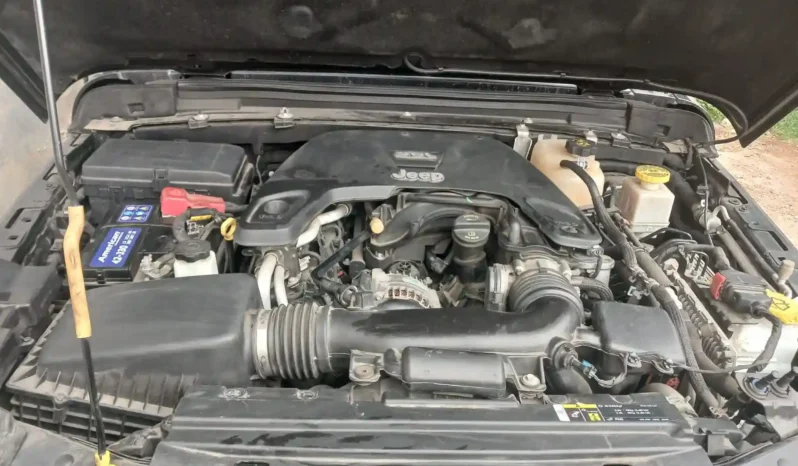 Jeep Gladiador Sport 4×4 full